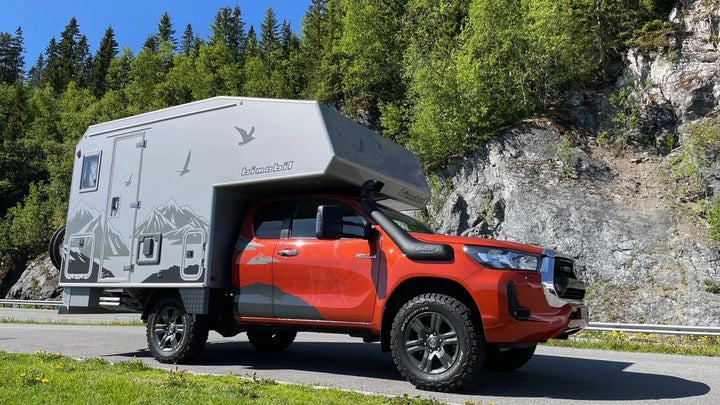 BIMOBIL Season Start Price! (Bis 31.03.25) Husky 240/2 Toyota Hilux Extracab 2.8D-4D 4×4