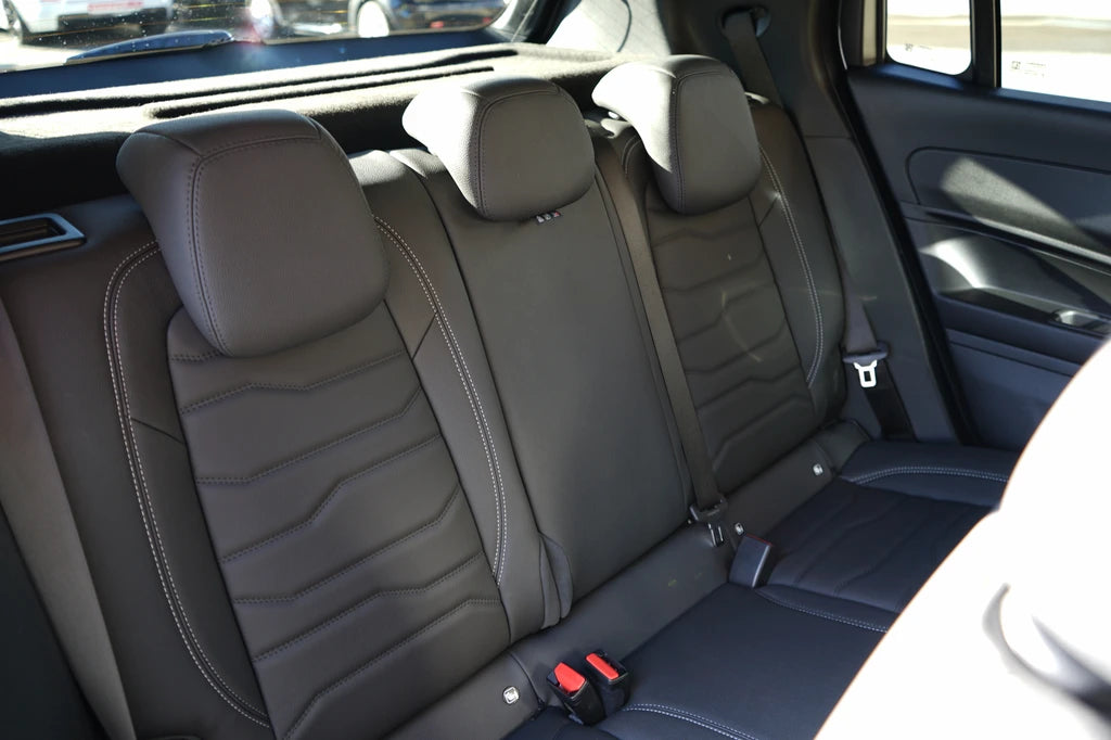 JEEP Avenger 54kWh Summit