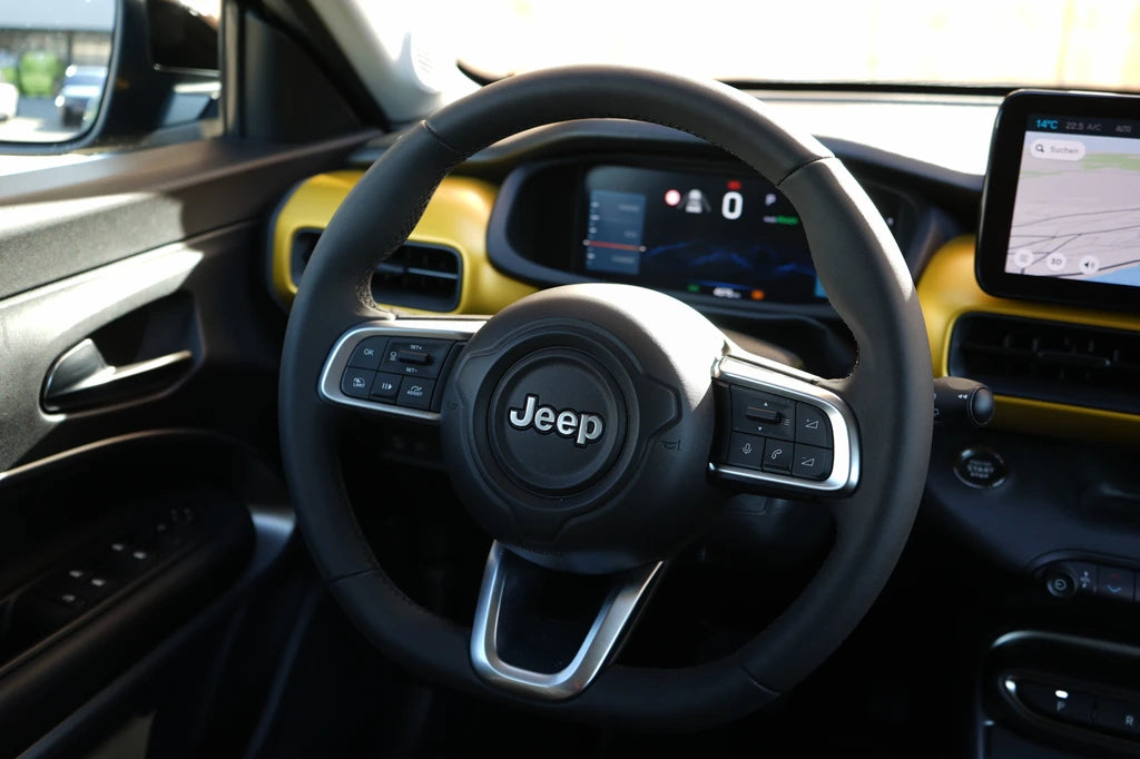 JEEP Avenger 54kWh Summit