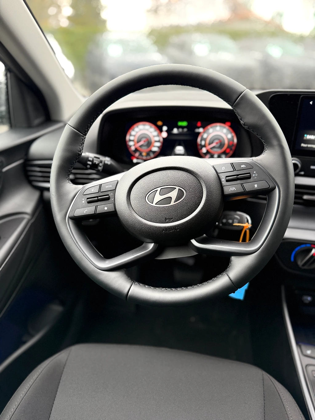 HYUNDAI i20 1.0 T-GDi Amplia DCT