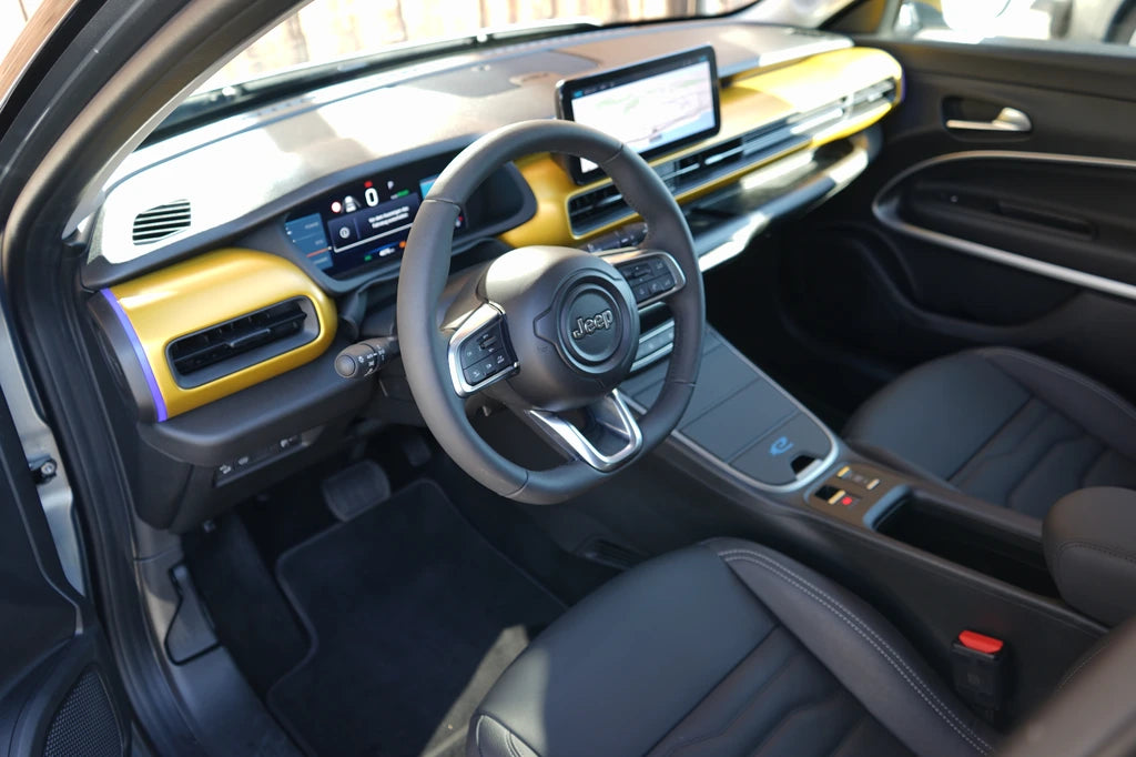 JEEP Avenger 54kWh Summit