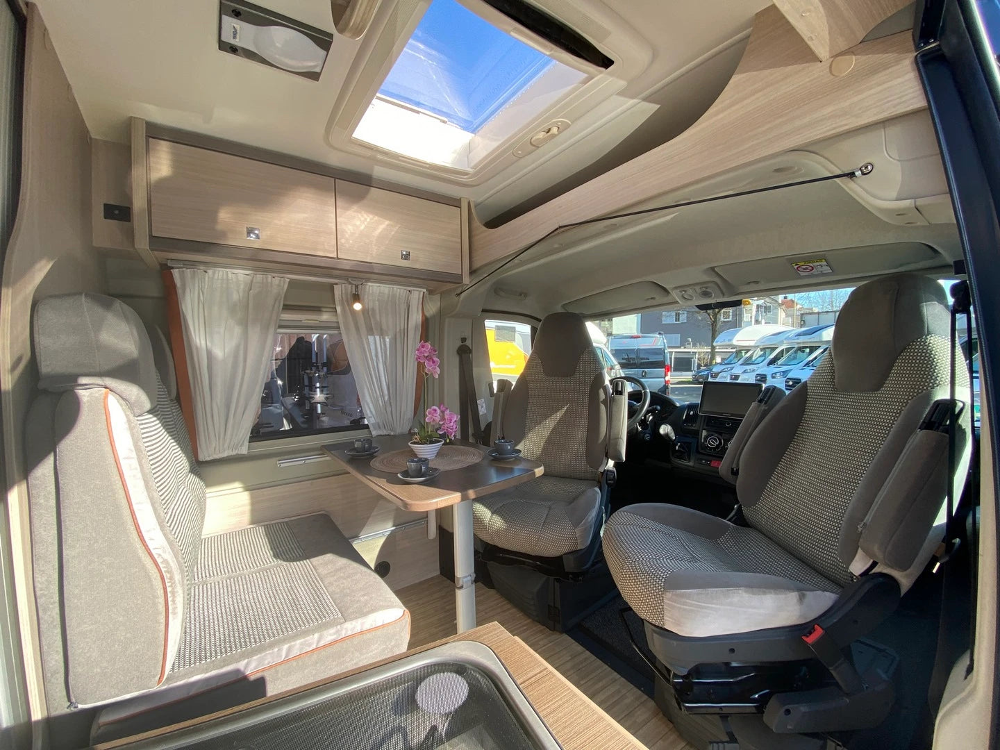 PÖSSL 2 Win R Elegance, Fiat Ducato 2.3MJ 150PS Automat