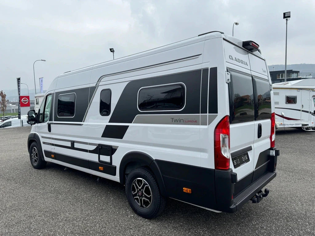 ADRIA 180PS Fiat Ducato 9 mit ACC Abstandstempomat TopAusstattung 640 SGX