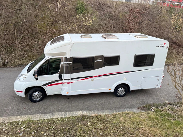 FIAT Sunlight T64 – Fiat Ducato 2.3 – Tempomat – Klima – Hub Bett 