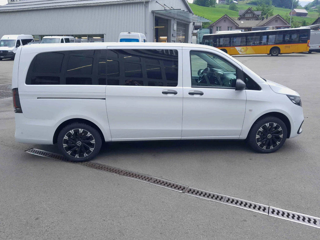 MERCEDES-BENZ Vito 116 CDI KB L 4×4 Family