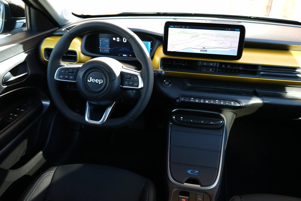 JEEP Avenger 54kWh Summit