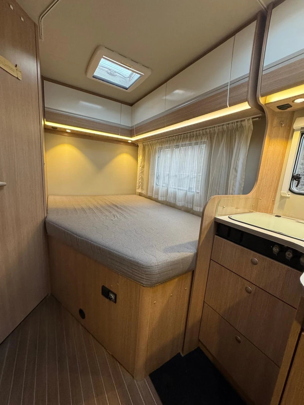 FIAT Sunlight T64 – Fiat Ducato 2.3 – Tempomat – Klima – Hub Bett