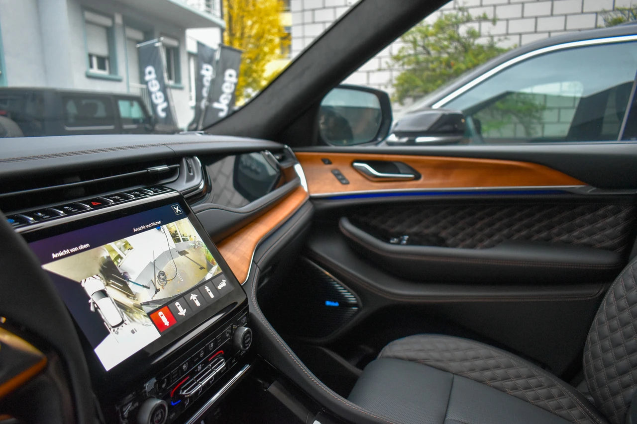 JIPE Grand Cherokee 2.0 Plug-in-Hybrid Summit Reserve 4xe 