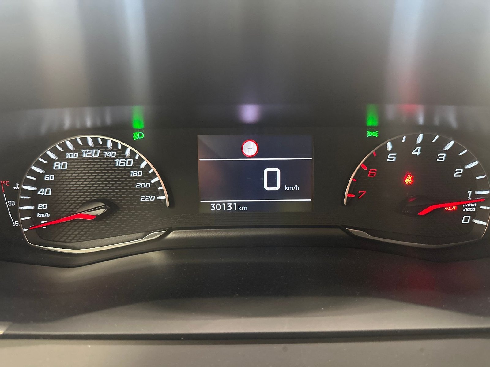 Peugeot 2008 1.2i Active Pack