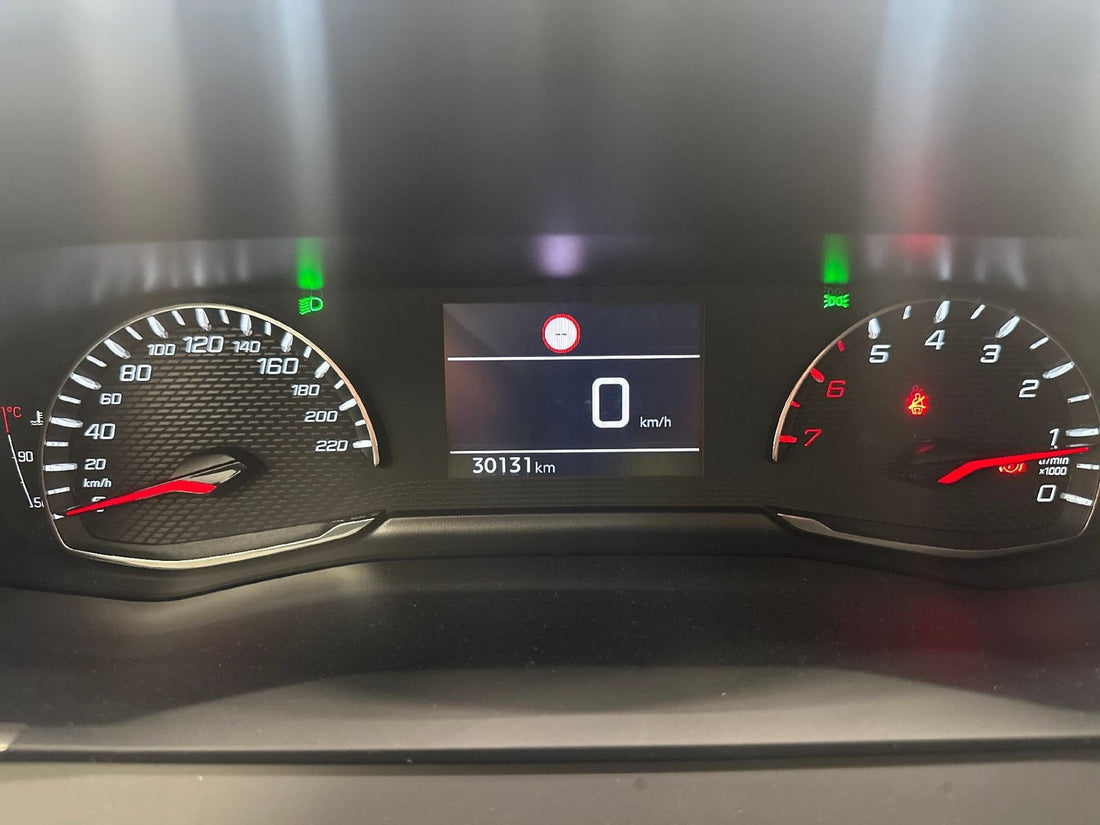 Peugeot 2008 1.2i Active Pack