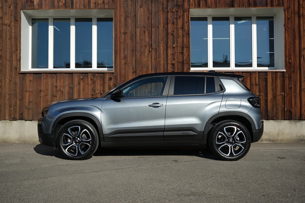 JEEP Avenger 54kWh Summit