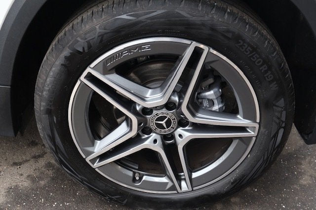 Mercedes-Benz GLA 180 AMG Line