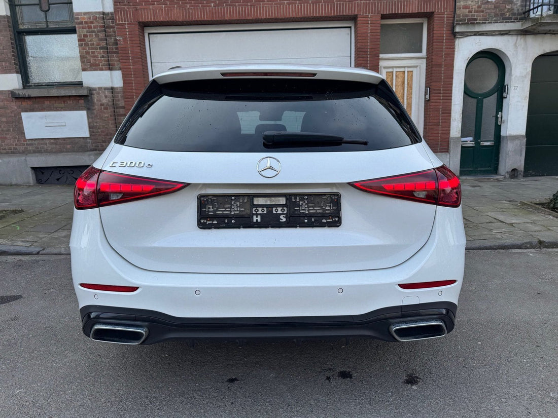 Mercedes-Benz C 300e