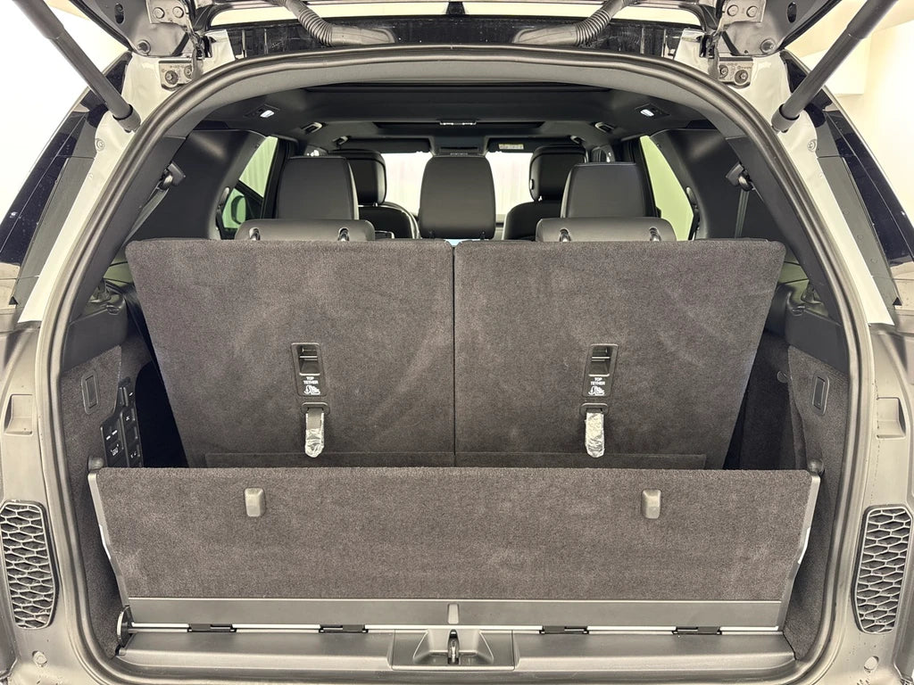 LAND ROVER Disco3.0D I6 300 R-D SE