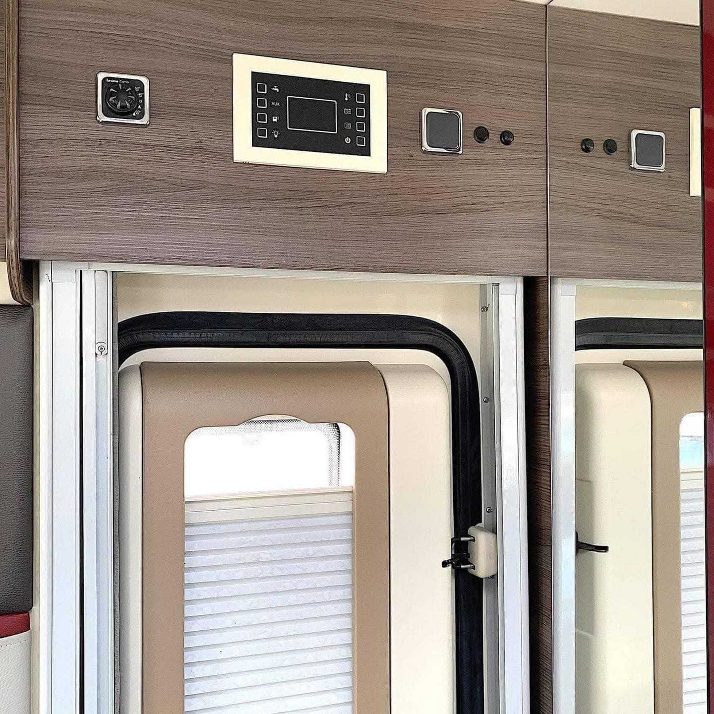 CAMPING CAR,MAC Louis DIAMOND 79G INTEGRAL 2017.