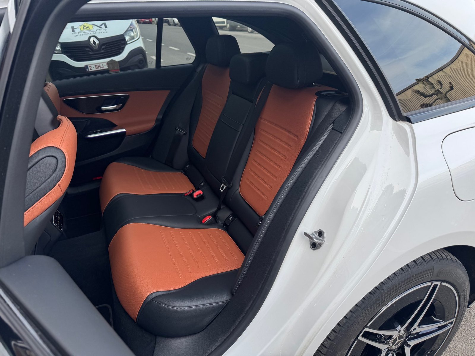 Mercedes-Benz C 300e