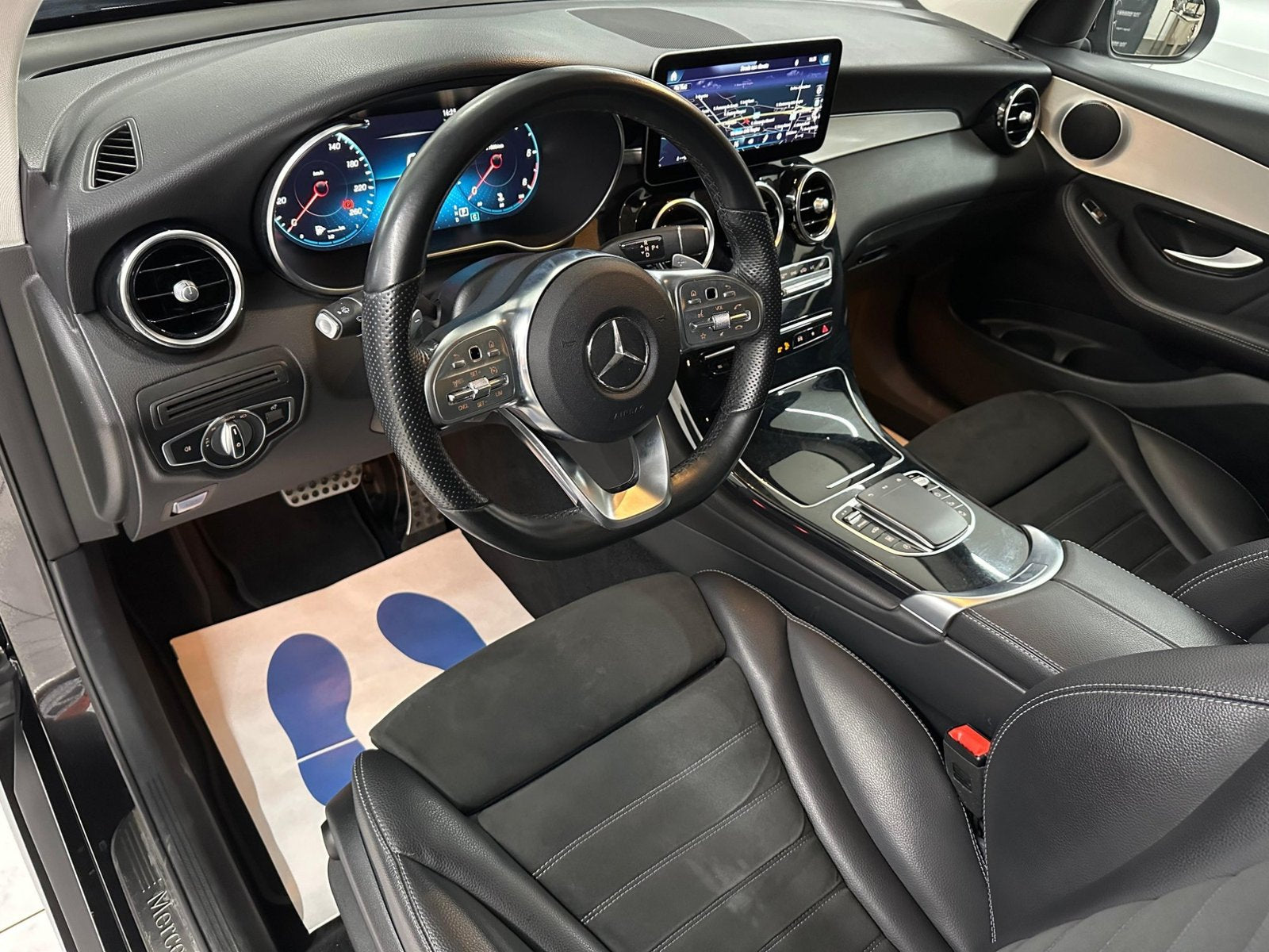 Mercedes-Benz GLC 220d Premium