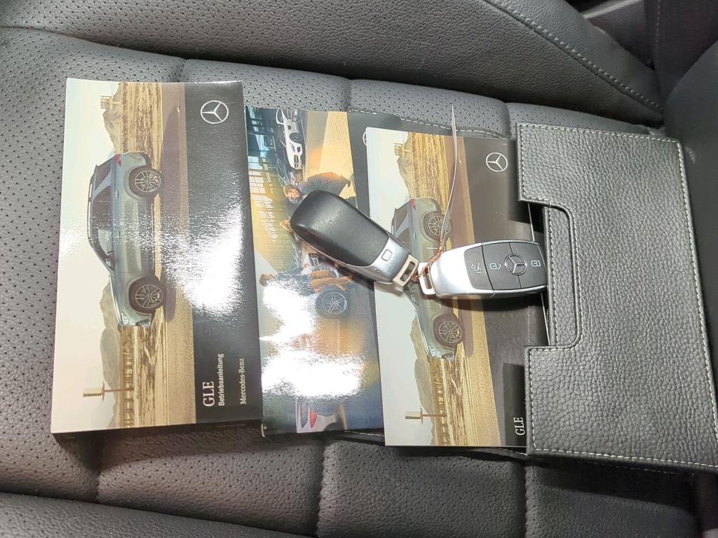 Mercedes-Benz GLE 300d