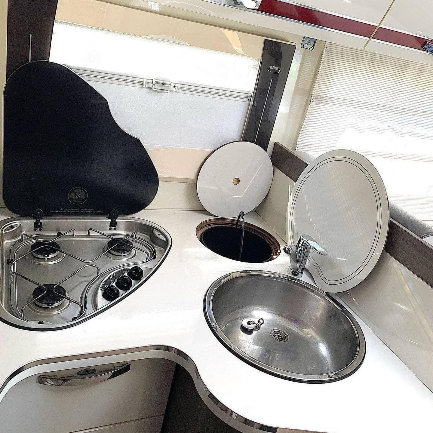 CAMPING CAR,MAC Louis DIAMOND 79G INTEGRAL 2017.