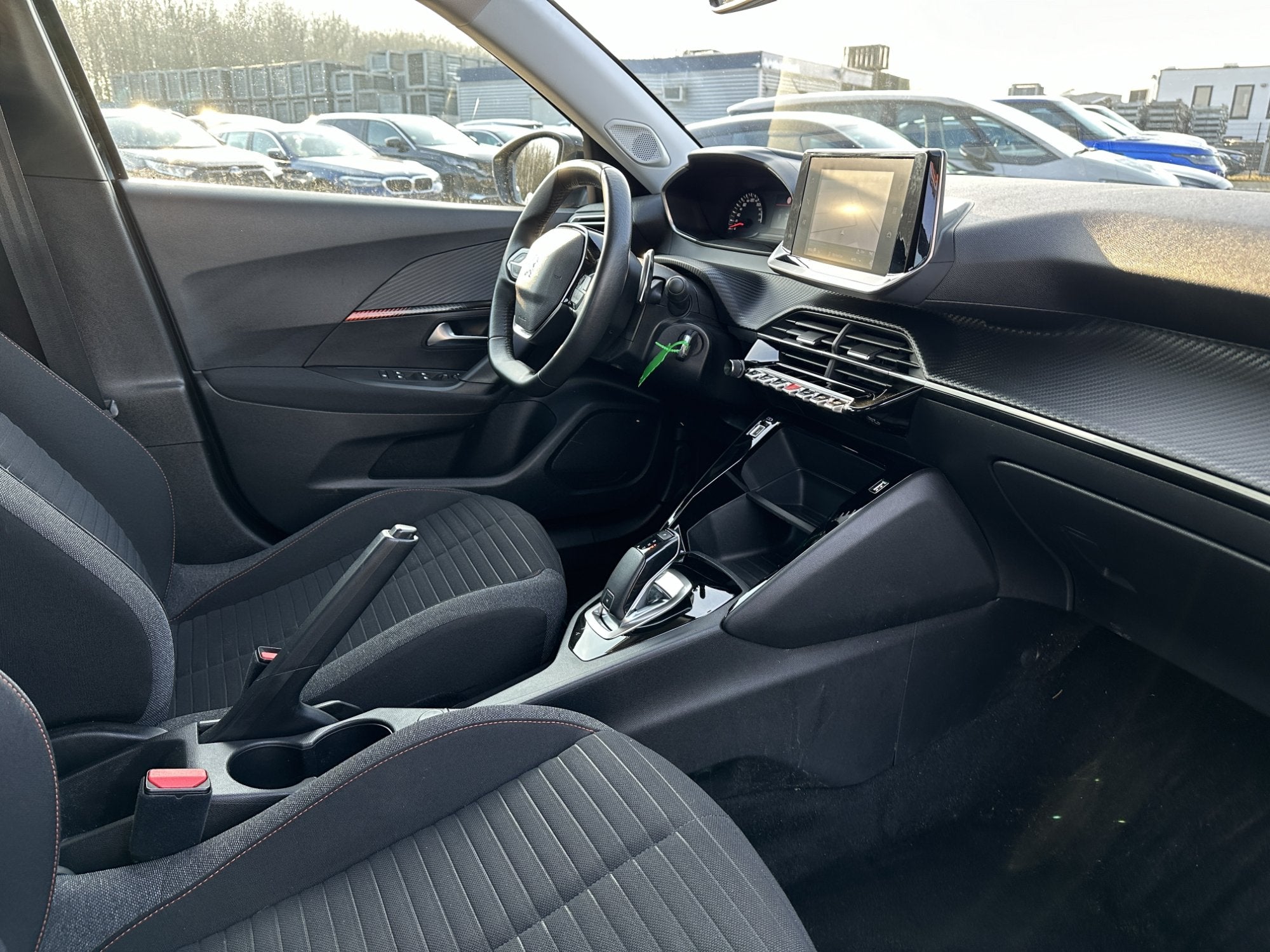 Peugeot 2008 1.2 Active Business