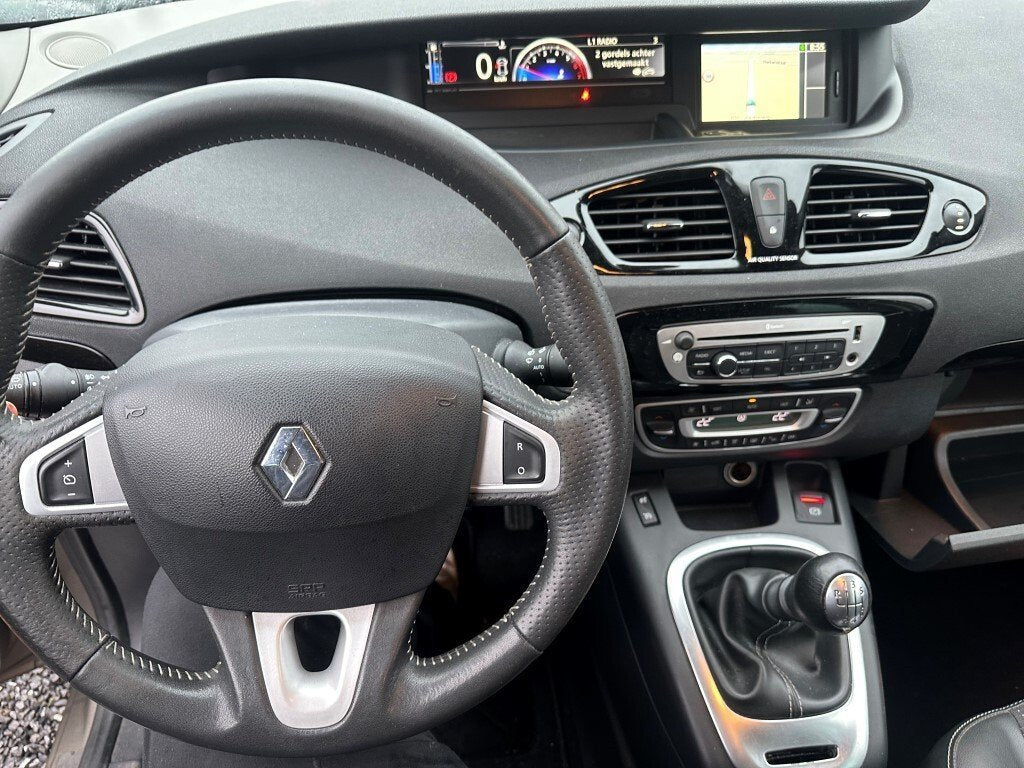 Renault Grand Scenic Bose Edition