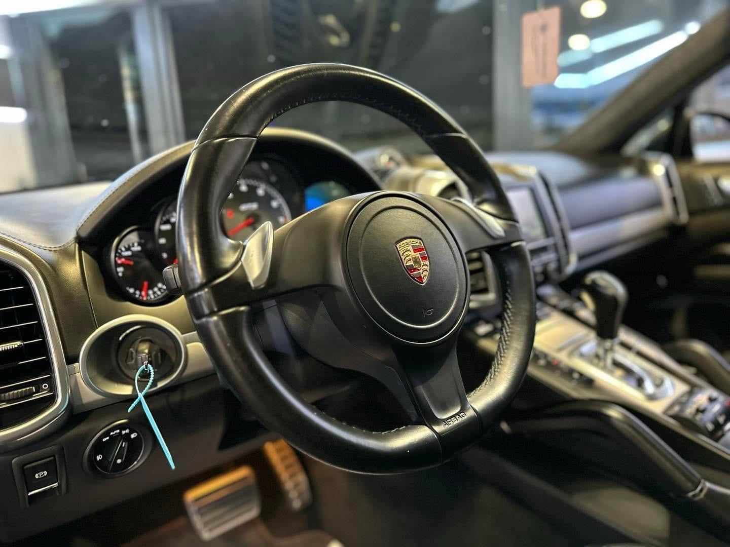 Porsche Cayenne II GTS 4.8