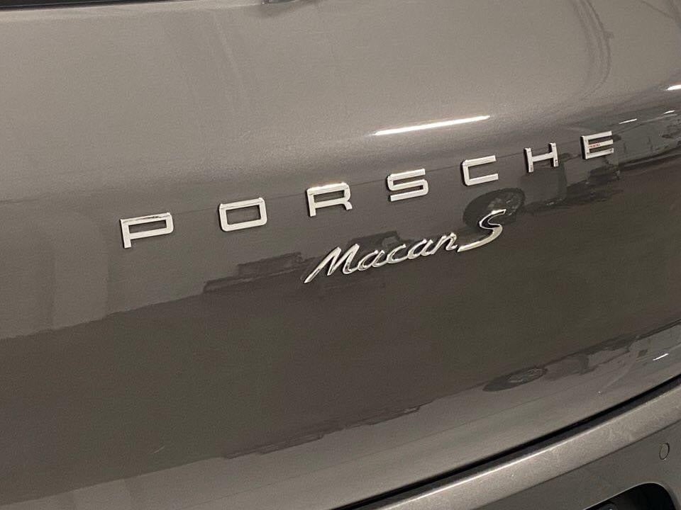 Porsche Macan S
