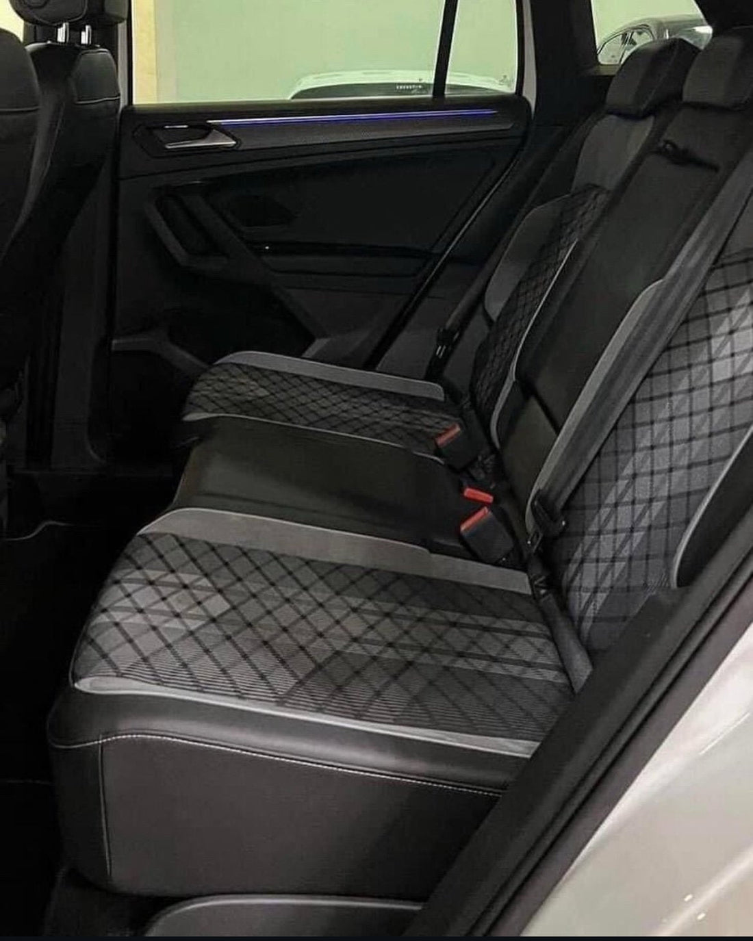 VOLKSWAGEN TIGUAN R-LINE 2.0 TDI