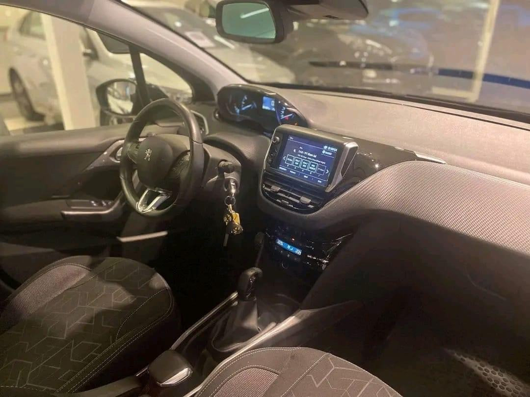 Peugeot 2008 1.2 / PureTech