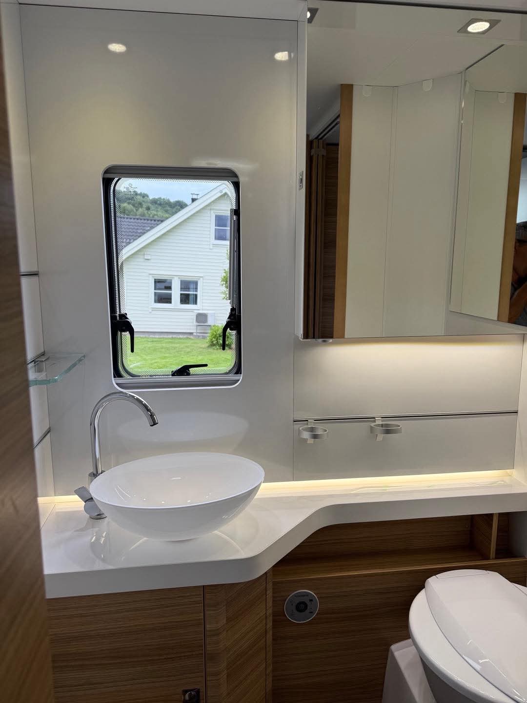 Adria Sonic Supreme 810 SC