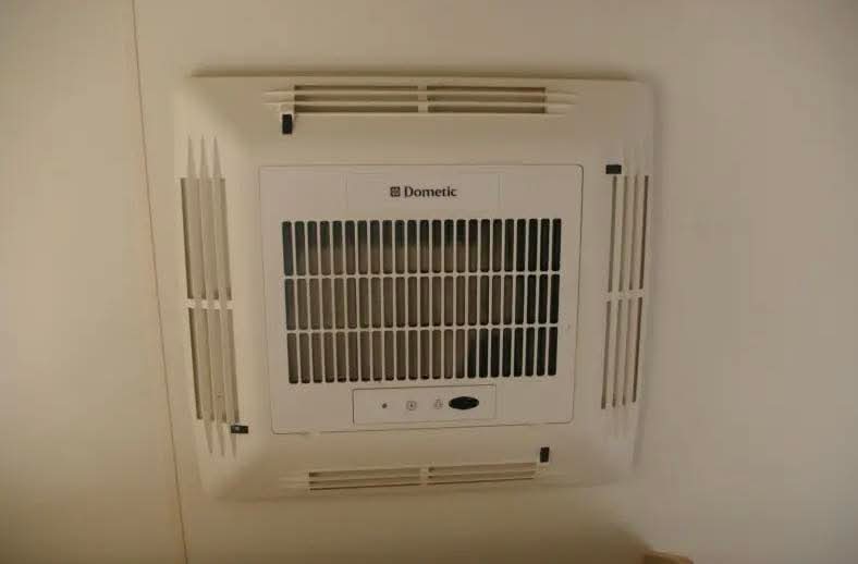 Bürstner Travel De T620 Lits Simples, Garage XXL