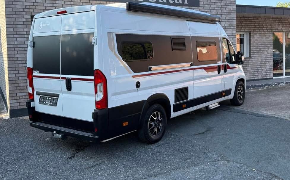 Pilote V630J toit ouvrant / couchage longitudinal