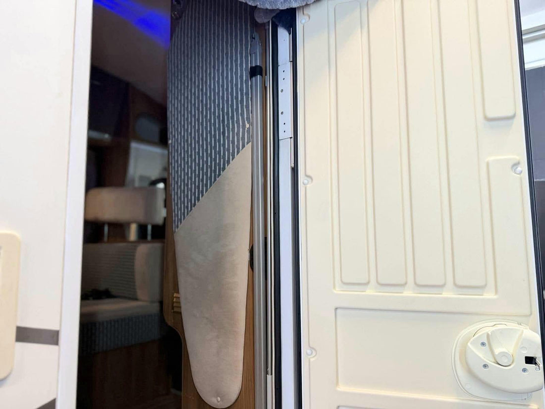 Rimor solaire/camping-car/auvent/TV/4 personnes