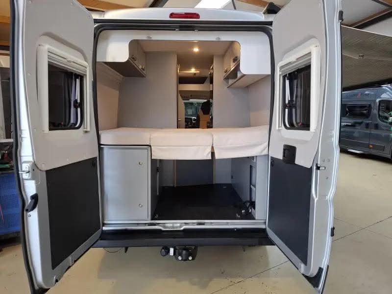 Attelage de remorque Knaus Weinsberg 600 MQ 140HP