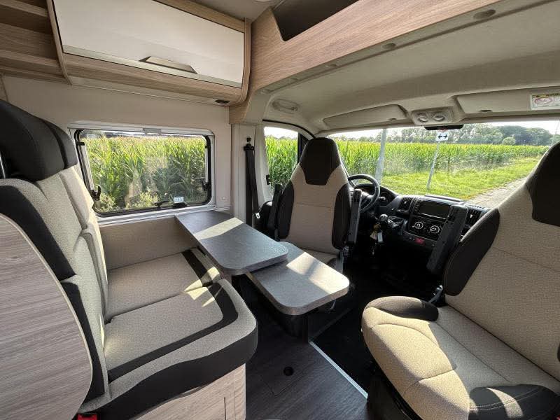 Knaus BoxStar Road 540 Bearlock, Barre de remorquage