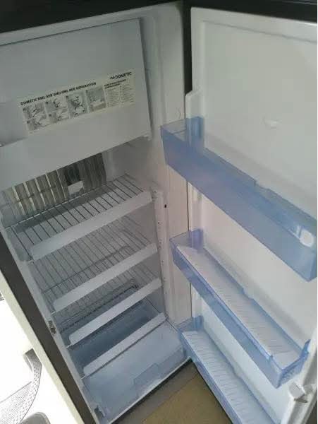 Marque:Bürstner T 727, toutes options