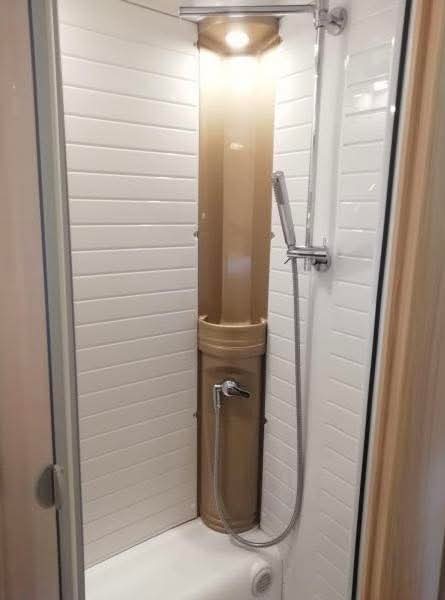 Bürstner Ixeo Time 734 avec grand panneau solaire