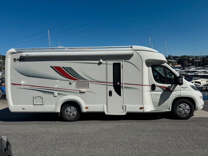 Coupé KABE !!! TM C 740 | Panneau solaire | Climatisation dans le salon | ALDE