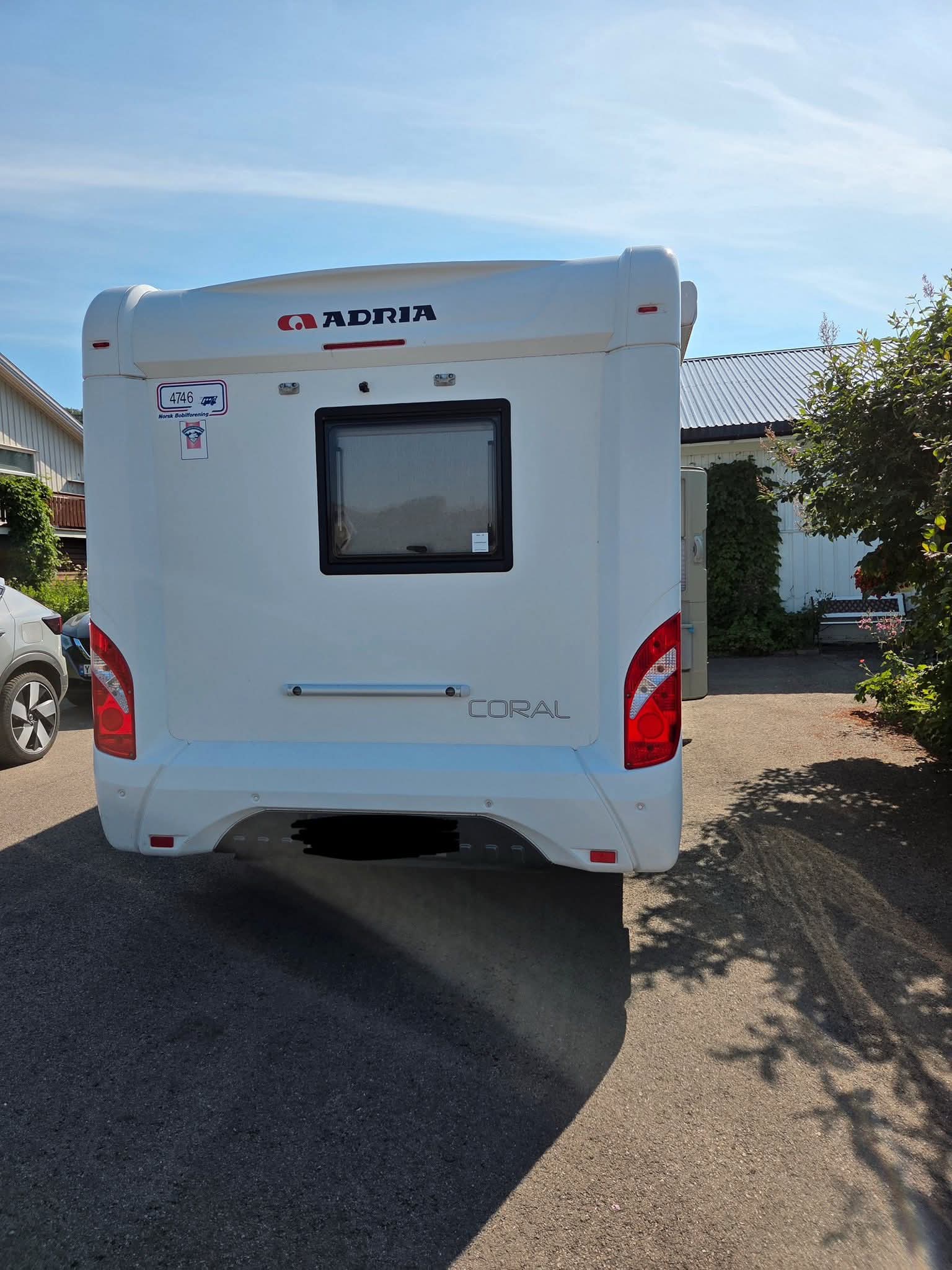 Adria Coral 670slt