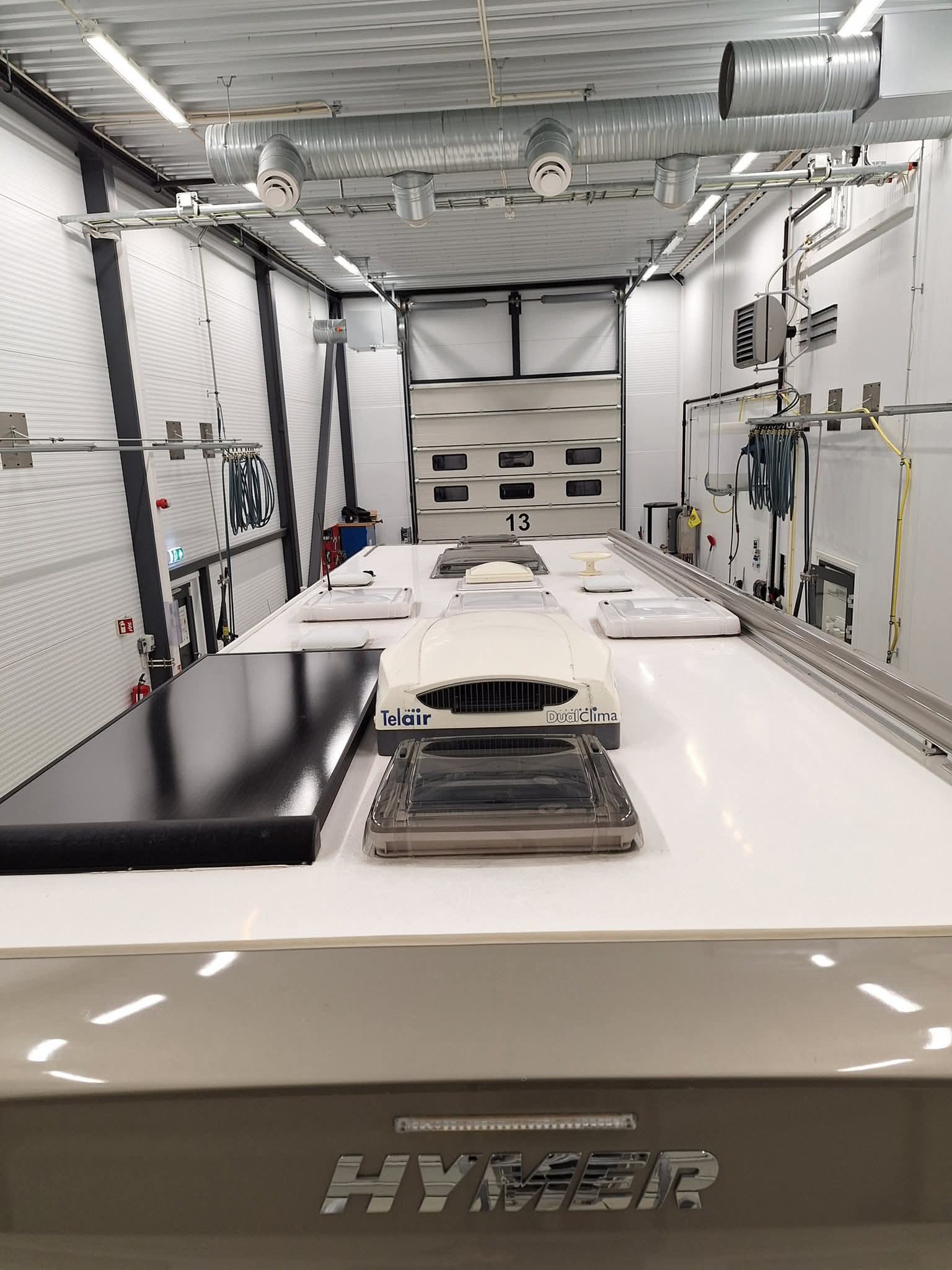 Hymer B 778 PL - Lierre - Alde - Crochet - Cellule solaire - Climatisation Salon