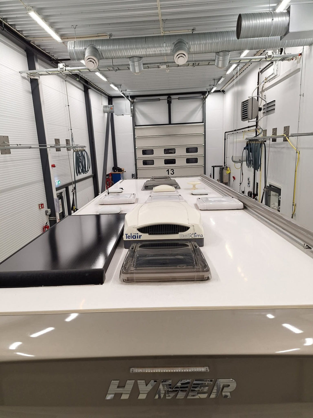 Hymer B 778 PL - Lierre - Alde - Crochet - Cellule solaire - Climatisation Salon