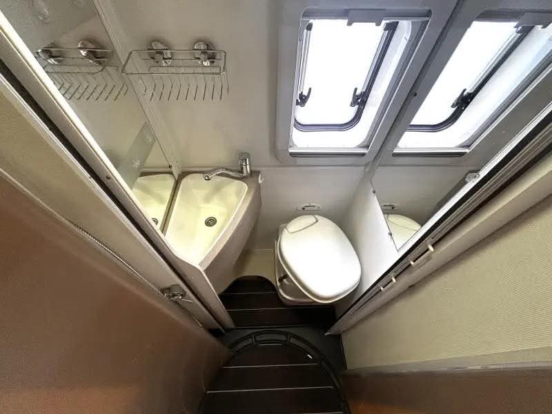 Knaus Boxstar 600 ME Lits simples/2016/Euro-6