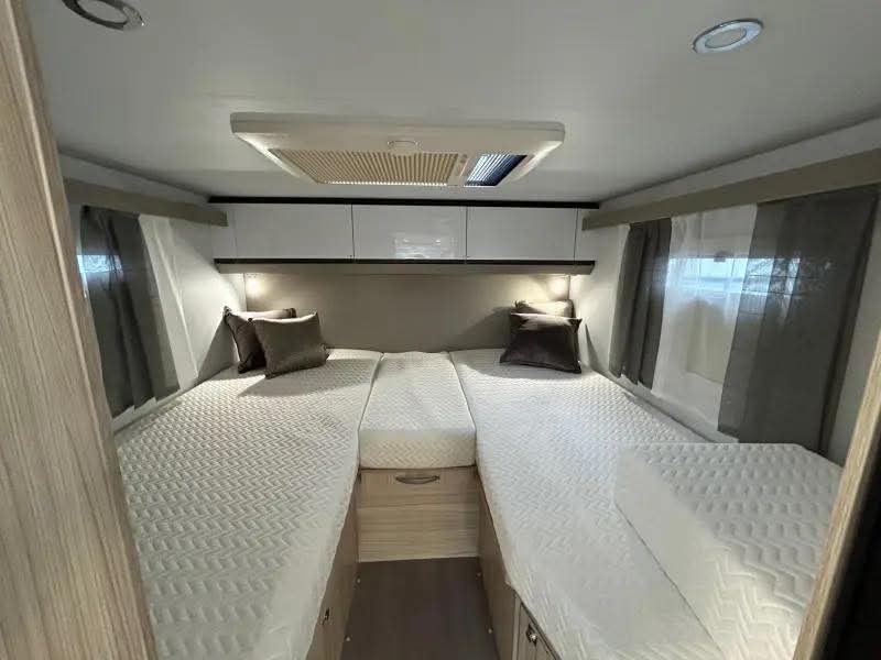 Adria Compact Supreme DL 7.500 

Marque:Adria Compact Supreme Dl 7.500 de réduction