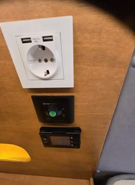 Peugeot Boxer B.J. 2018 con techo de aire acondicionado