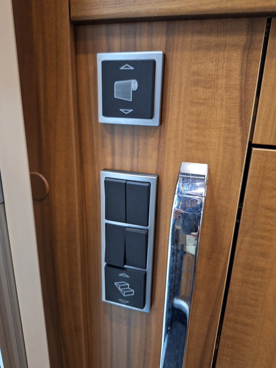 Hymer B 778 PL - Lierre - Alde - Crochet - Cellule solaire - Climatisation Salon