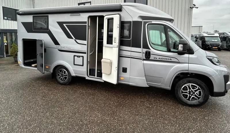 Adria Compact Supreme DL 7.500 

Marque:Adria Compact Supreme Dl 7.500 de réduction